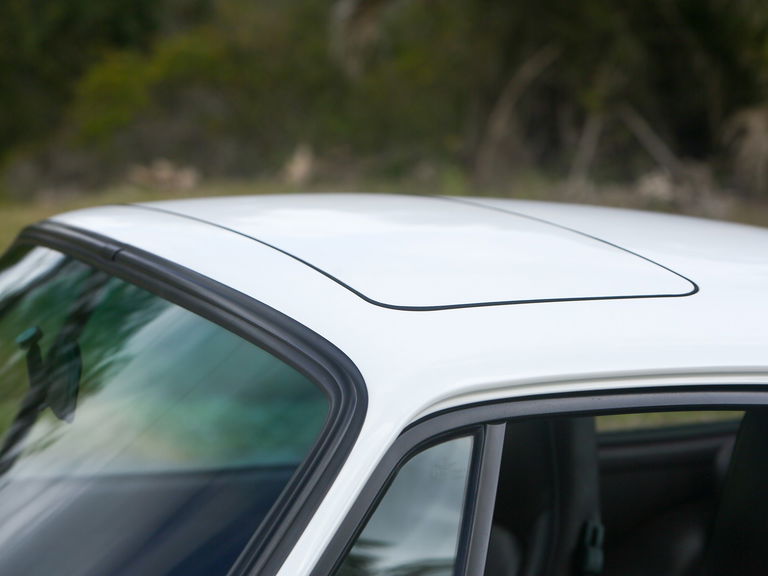 Porsche 911 Turbo 3.3 (US)