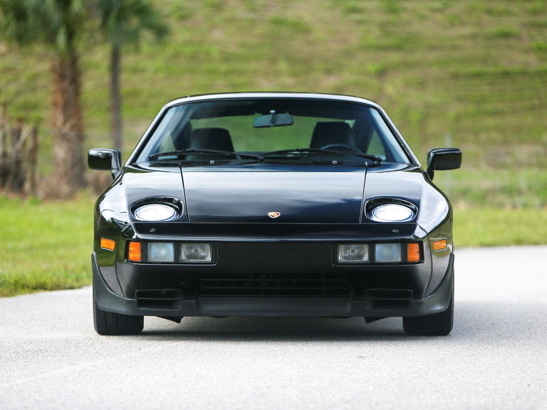 Porsche 928 S