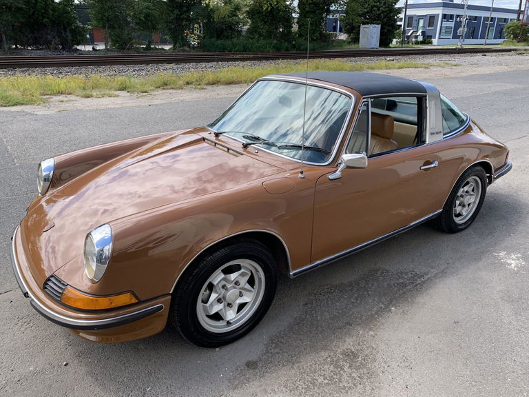 Porsche 911 E