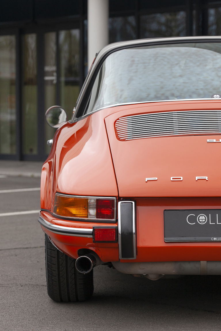 Porsche 911 T
