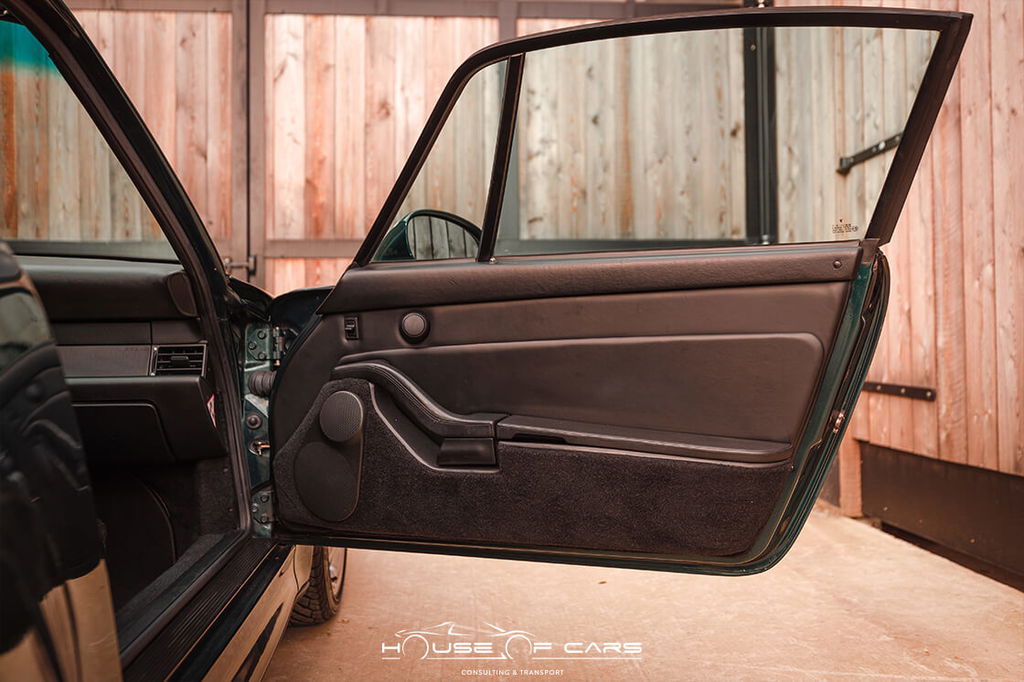 Porsche 993 Carrera 4S