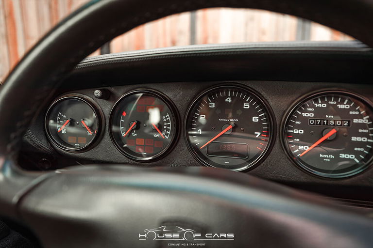 Porsche 993 Carrera 4S