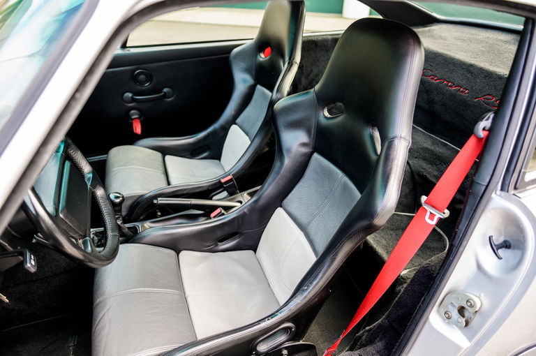 Porsche 964 Carrera RS