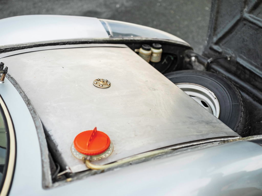 Porsche 904 Carrera GTS
