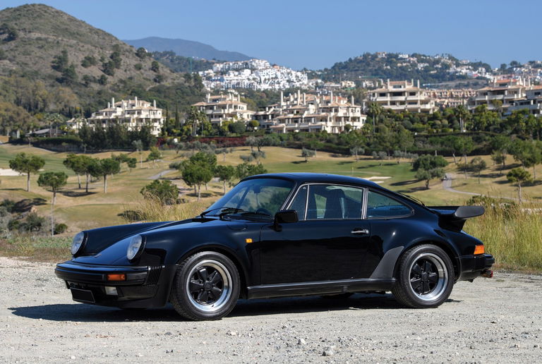 Porsche 911 Turbo 3.3