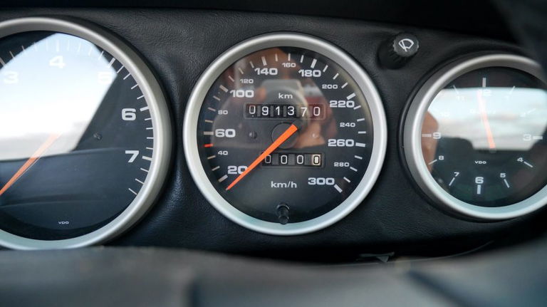 Porsche 964 Carrera 2 Cabrio WTL