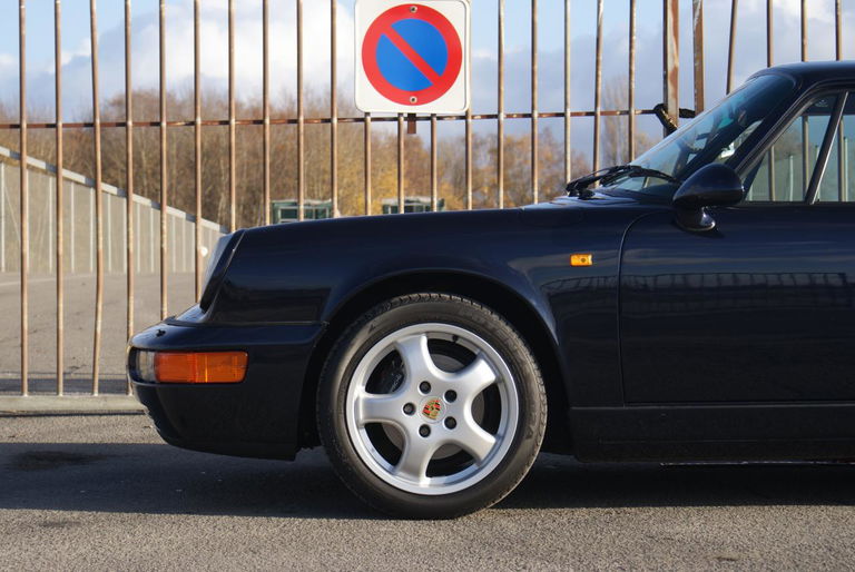 Porsche 964 Carrera 2