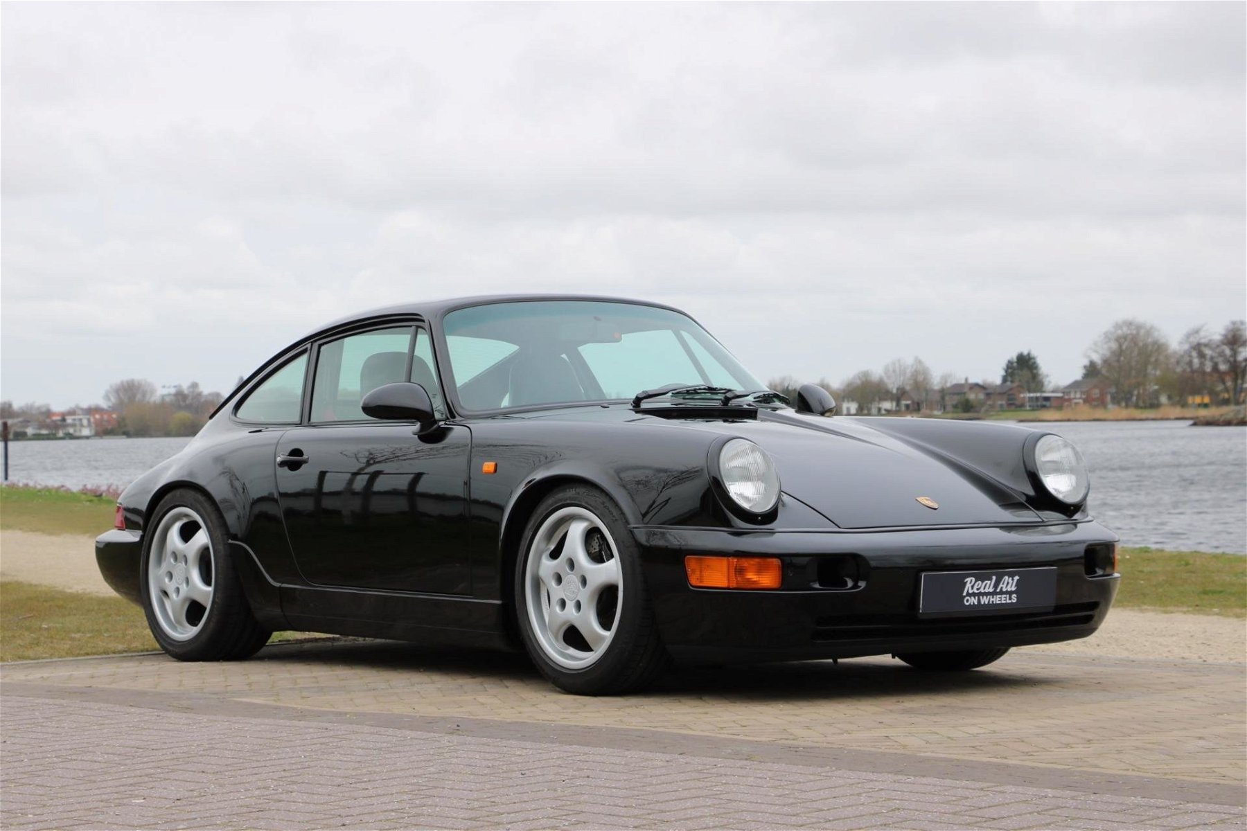 [Image: Porsche-911-964-Carrera-RS-for-sale-15-1.jpg]