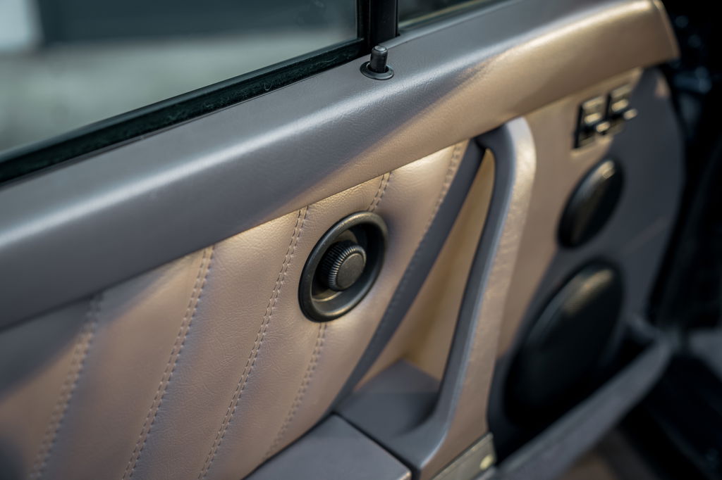 Porsche 964 Carrera 4