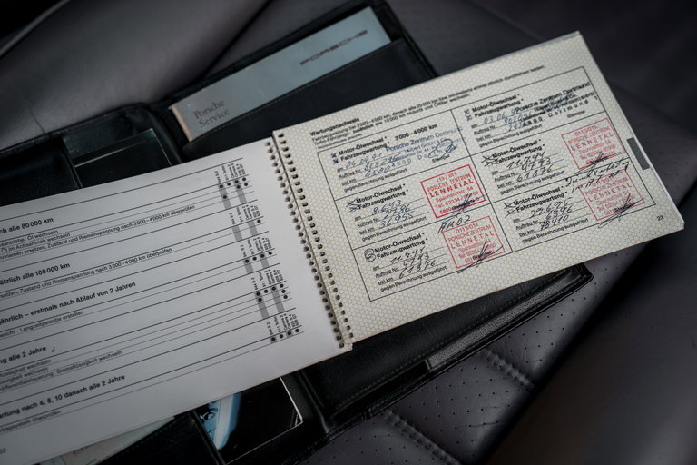 Porsche 964 Carrera 4