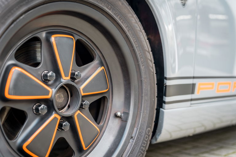 Porsche 911 Backdate