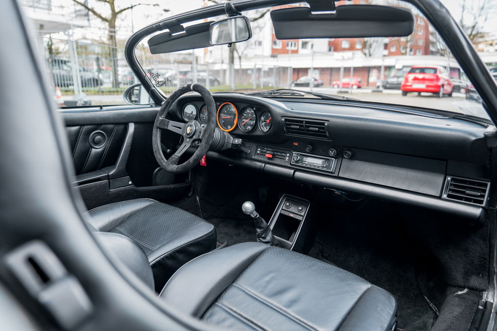 Porsche 911 Backdate