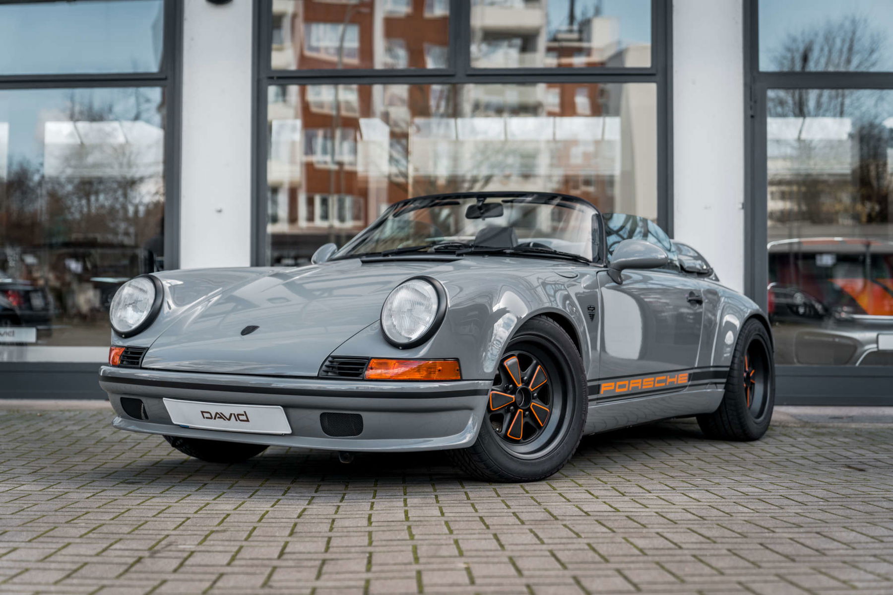Porsche 911 Backdate