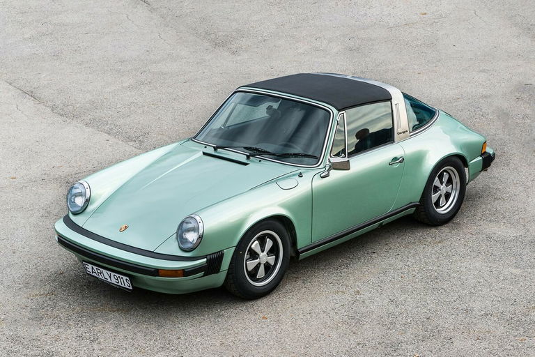 Porsche 911 Carrera 2,7