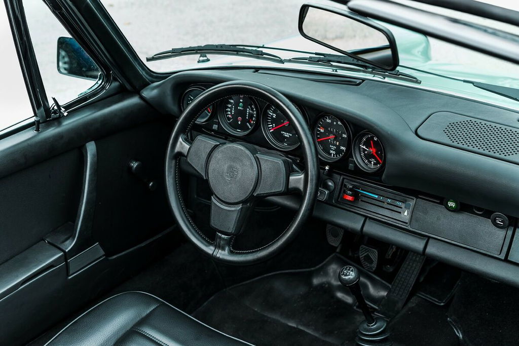 Porsche 911 Carrera 2,7