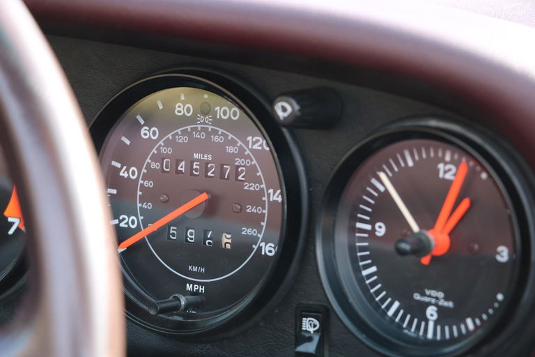 Porsche 911 Carrera 3.2 (US)