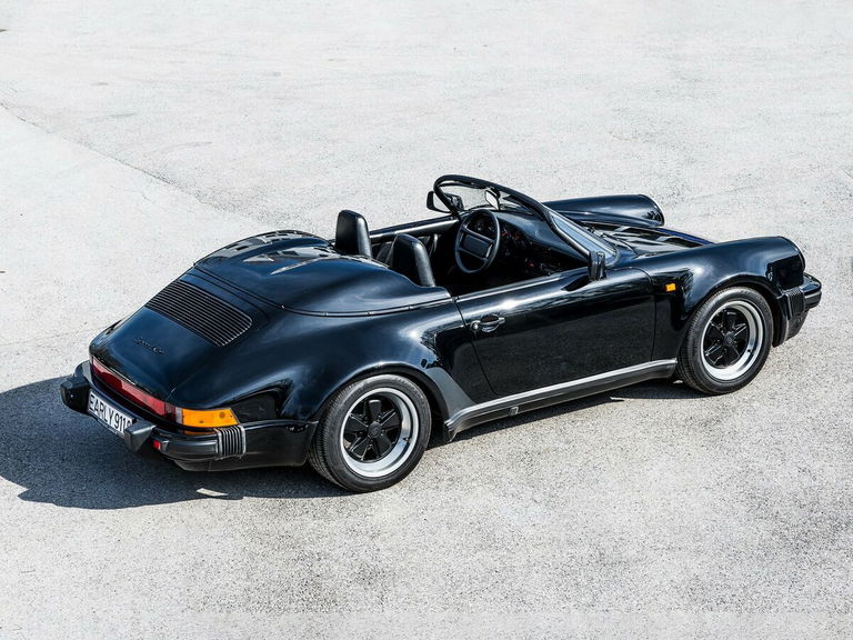 Porsche 911 Carrera 3.2 Speedster