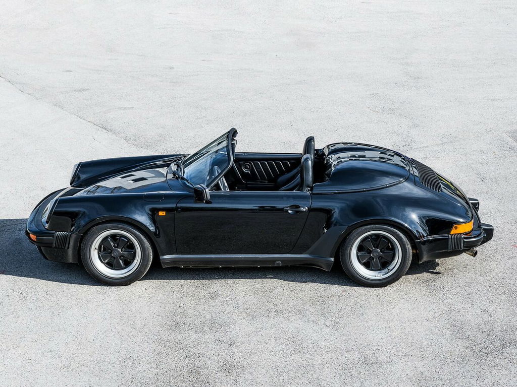 Porsche 911 Carrera 3.2 Speedster