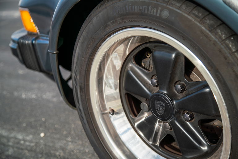 Porsche 911 Carrera 3.2 WTL