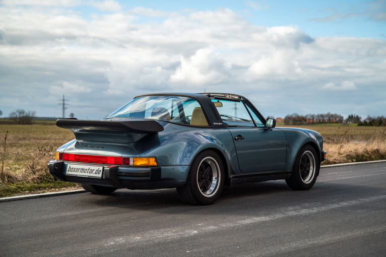 Porsche 911 Carrera 3.2 WTL