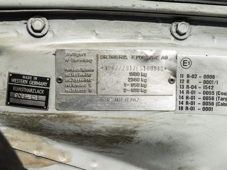 Porsche 911 Carrera 3.2