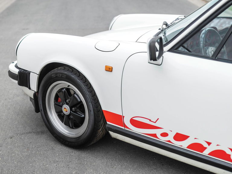 Porsche 911 Carrera 3.2