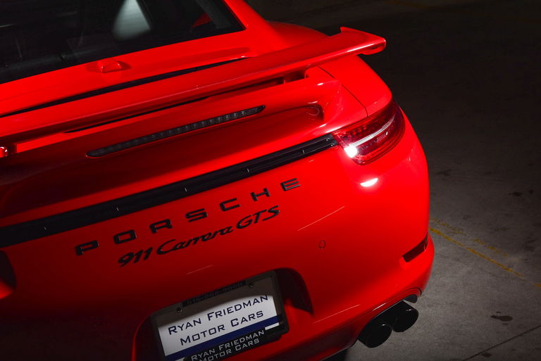 Porsche 991 Carrera GTS