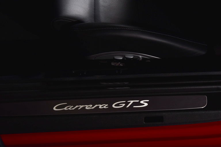 Porsche 991 Carrera GTS