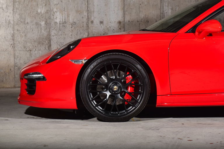 Porsche 991 Carrera GTS