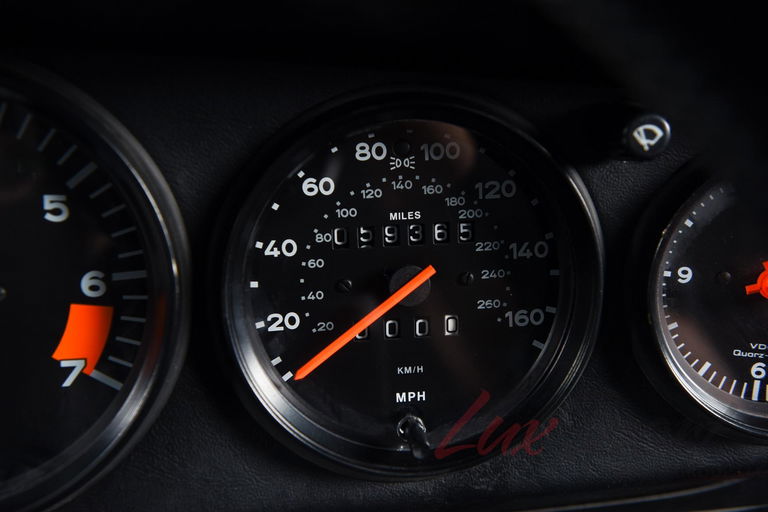 Porsche 911 Carrera 3.2 (US)