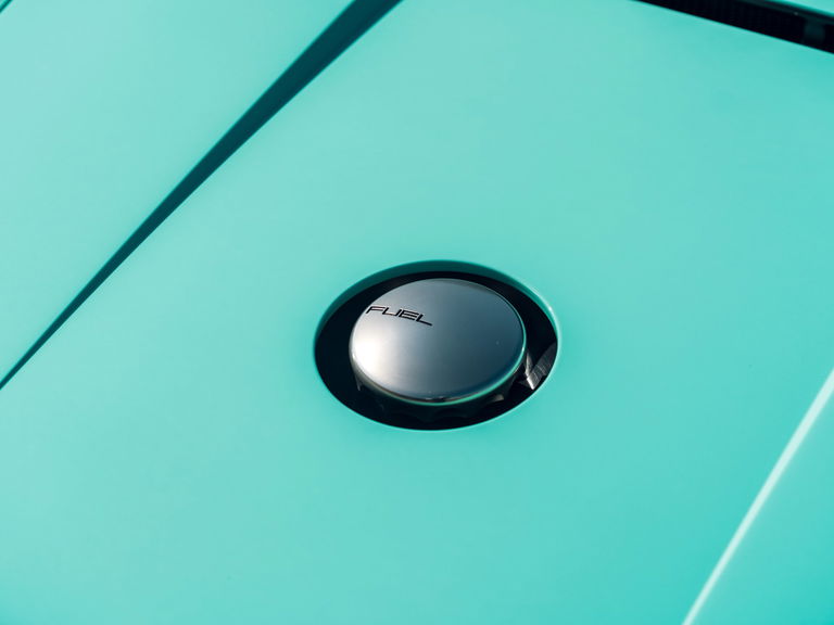 Porsche 911 Reimagined by Singer