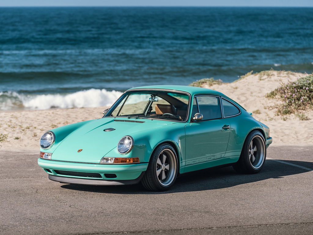 Porsche 911 Reimagined by Singer