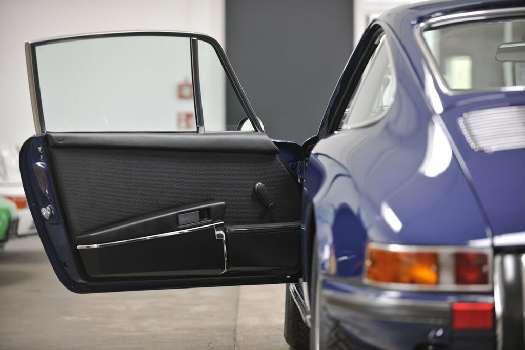 Porsche 911 S (F-Modell)