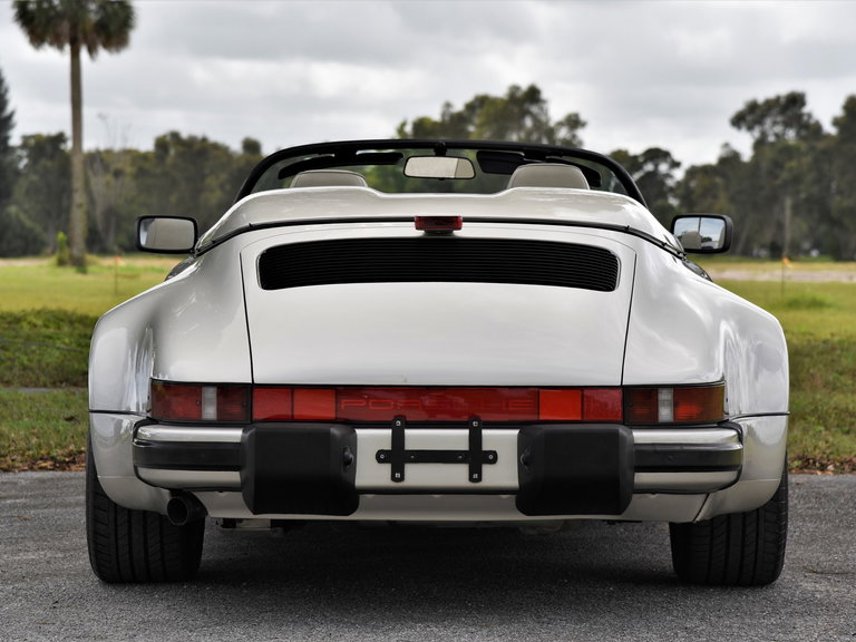 Porsche 911 Carrera 3.2 Speedster (US)