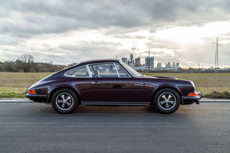 Porsche 911 E