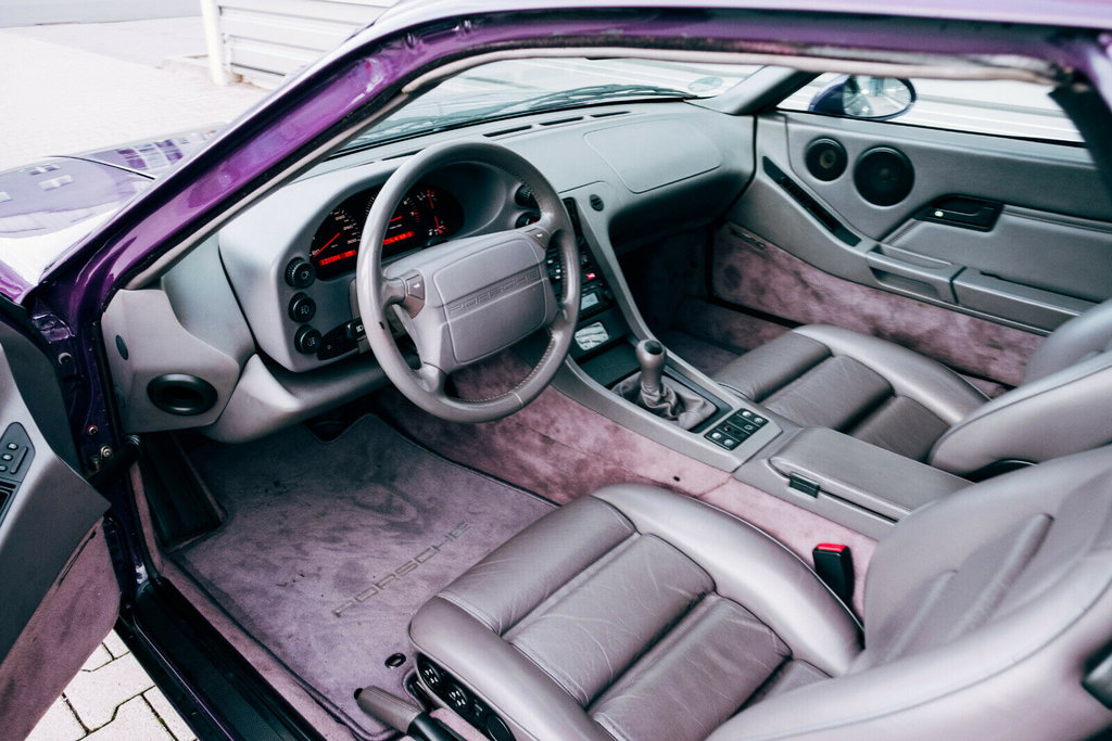 Porsche 928 GTS