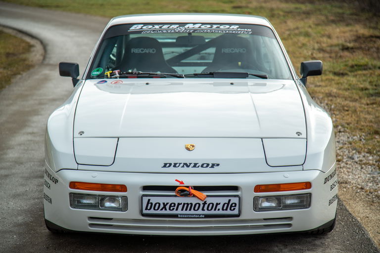 Porsche 944 Turbo Cup