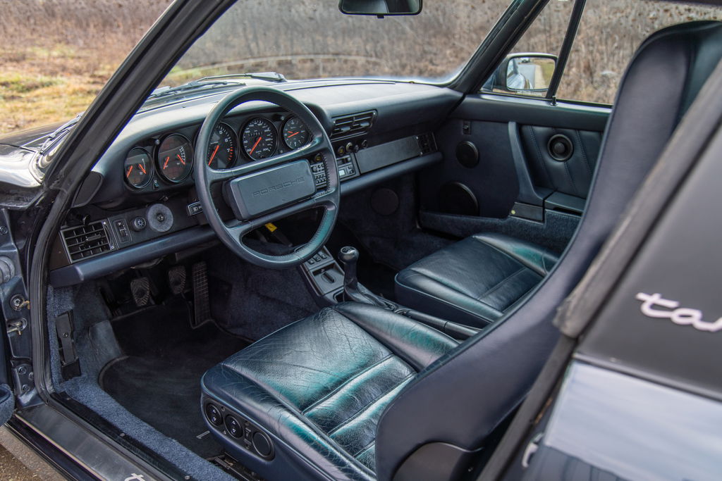 Porsche 964 Carrera 2