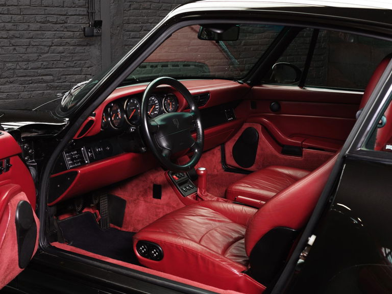 Porsche 993 Carrera 4S