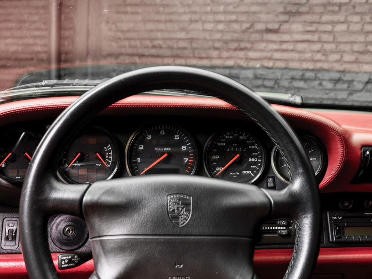 Porsche 993 Carrera 4S