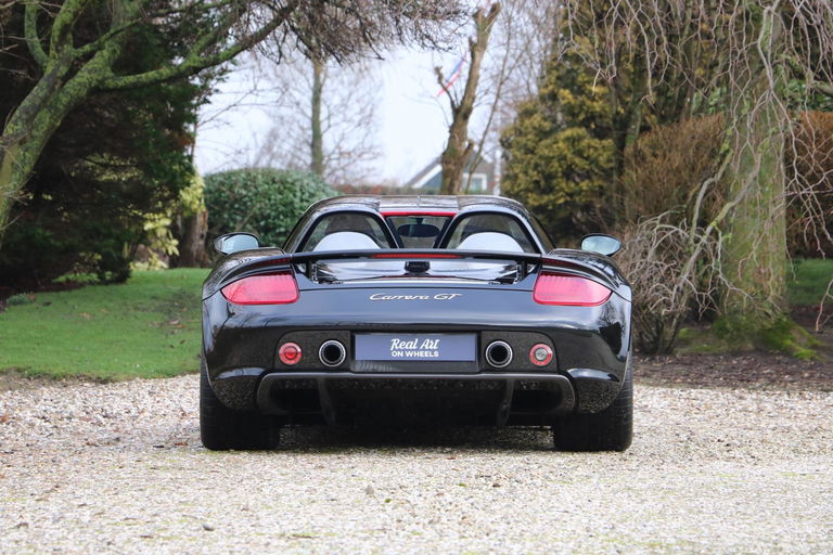 Porsche Carrera GT