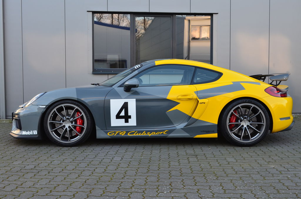 Porsche 981 Cayman GT4