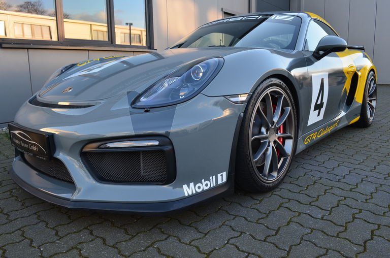Porsche 981 Cayman GT4