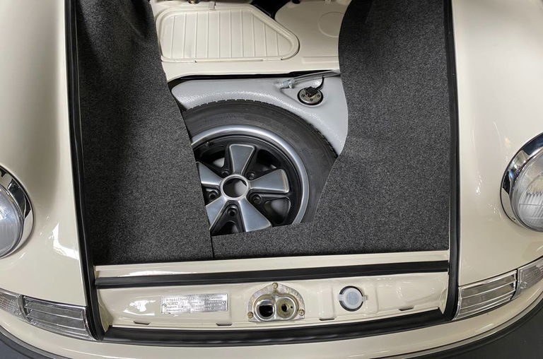 Porsche 911 S (F-Modell)