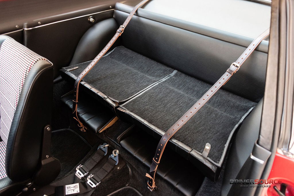 Porsche 911 S (F-Modell)