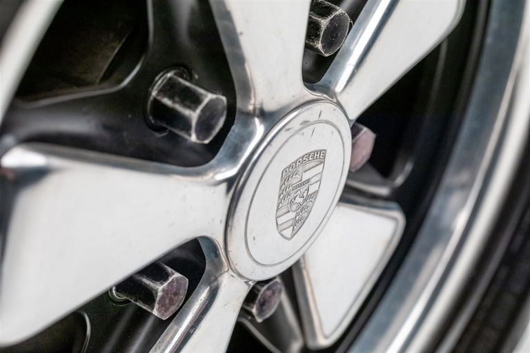 Porsche 911 S (F-Modell)