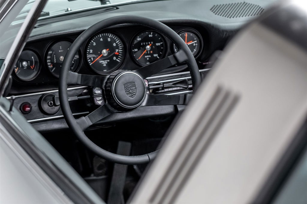 Porsche 911 S (F-Modell)