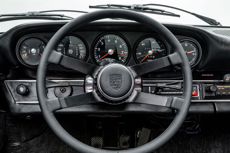 Porsche 911 S (F-Modell)