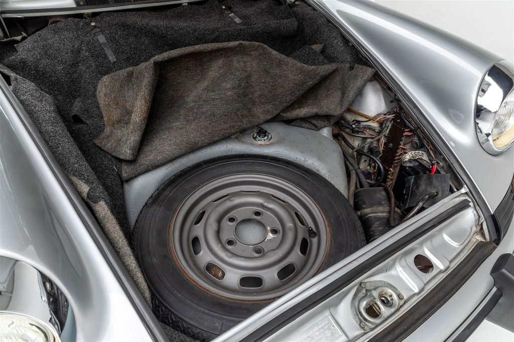 Porsche 911 S (F-Modell)