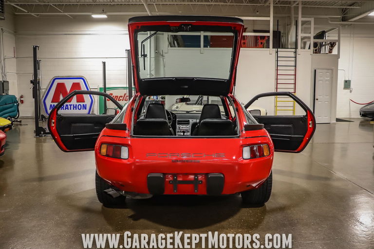 Porsche 928 S